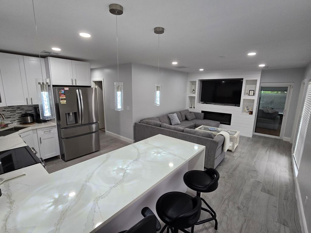 Photo of 887 W Duval Street, Lantana, FL 33462 (MLS # B26028939)