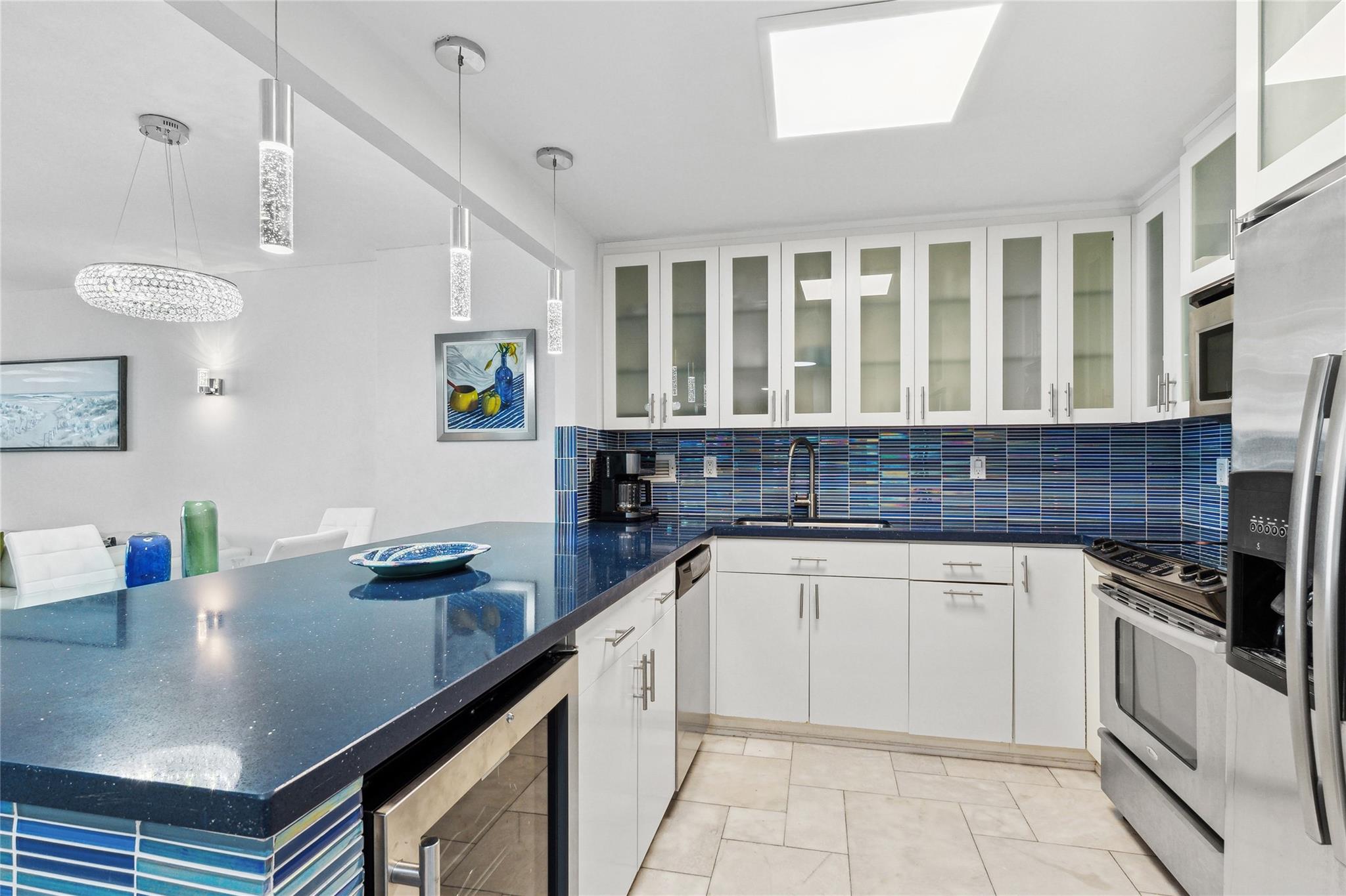 Roney Palace - Residential