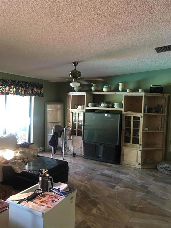 DEERFIELD RIDGE SEC 1 - Residential