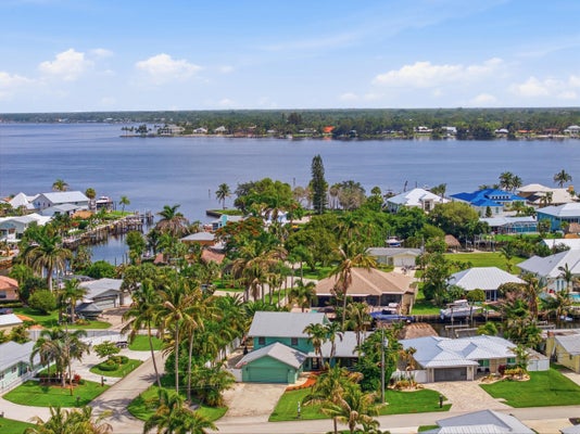 1489 SW SEAHAWK WAY, PALM CITY, FL 34990 - Image c99259073f0c8a274c718514ff0a2a2e/1672887827