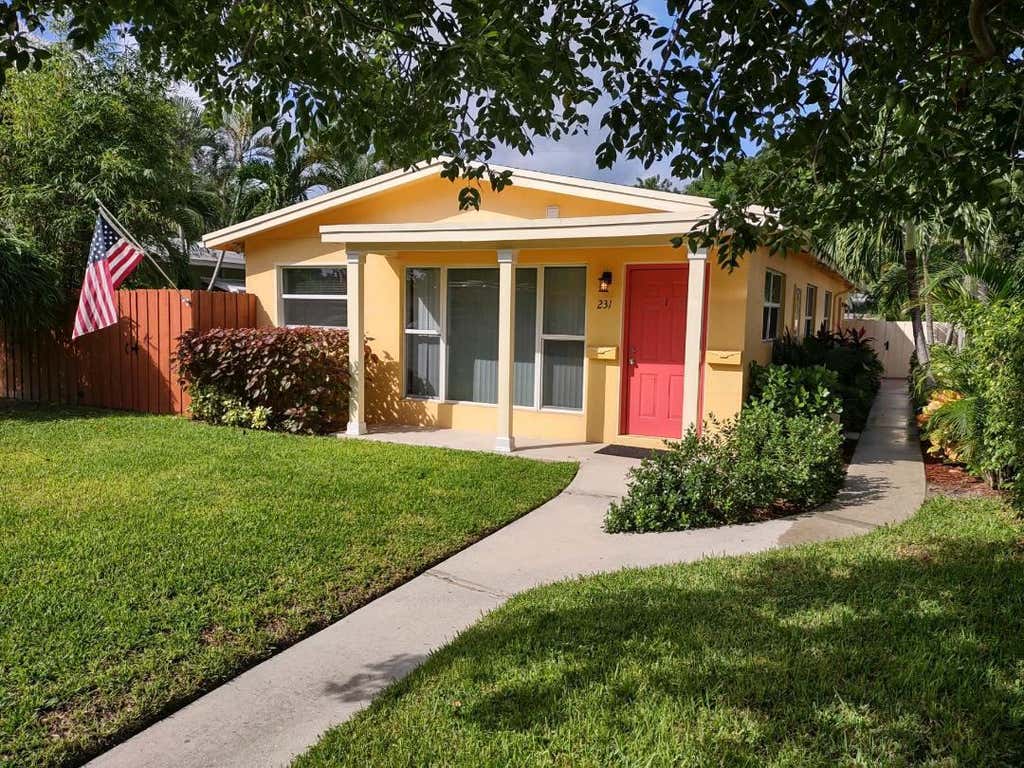 Photo of 231 NE 24th Street #1, Pompano Beach, FL 33064 (MLS # B26041689)