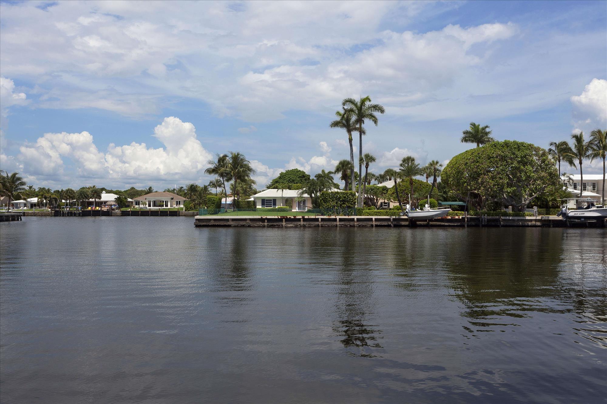 POLO COVE - Residential