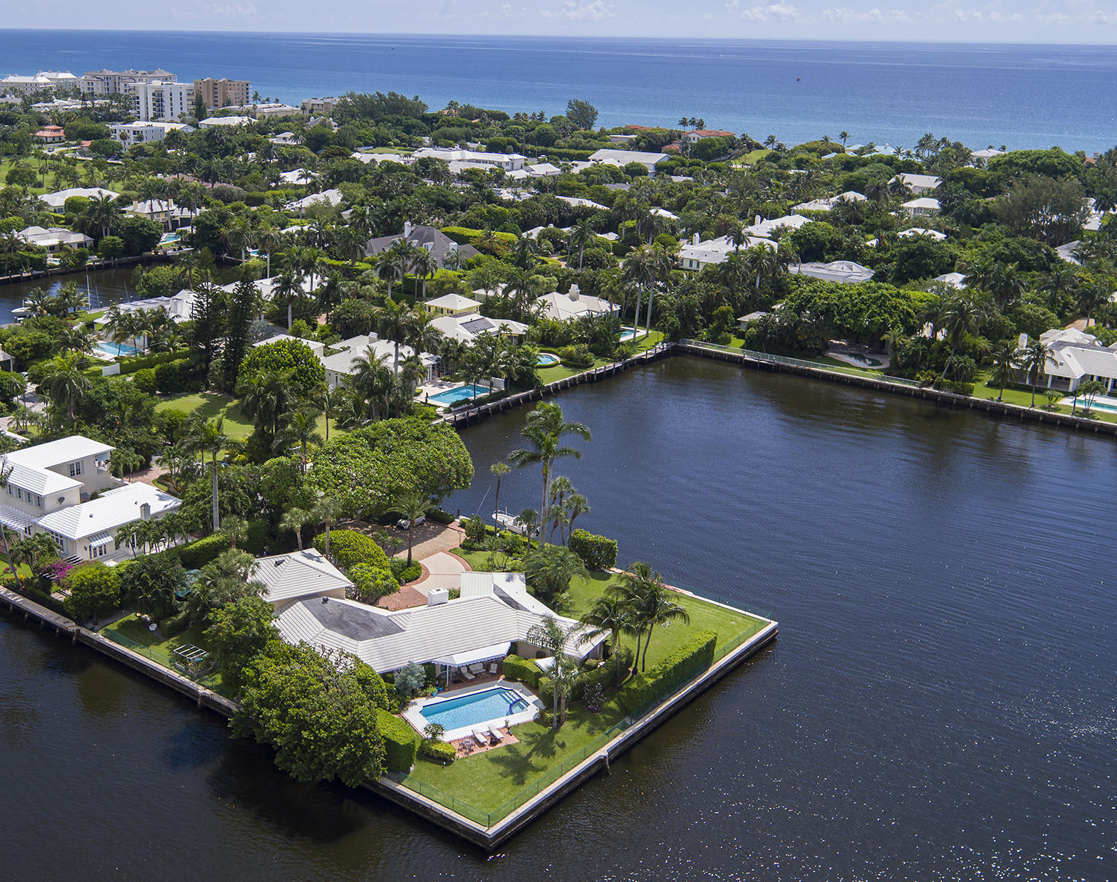 POLO COVE - Residential