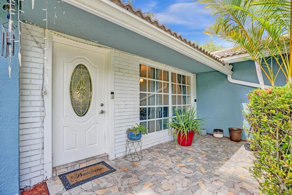 Photo of 11578 NW 39th Place, Coral Springs, FL 33065 (MLS # F10501517)