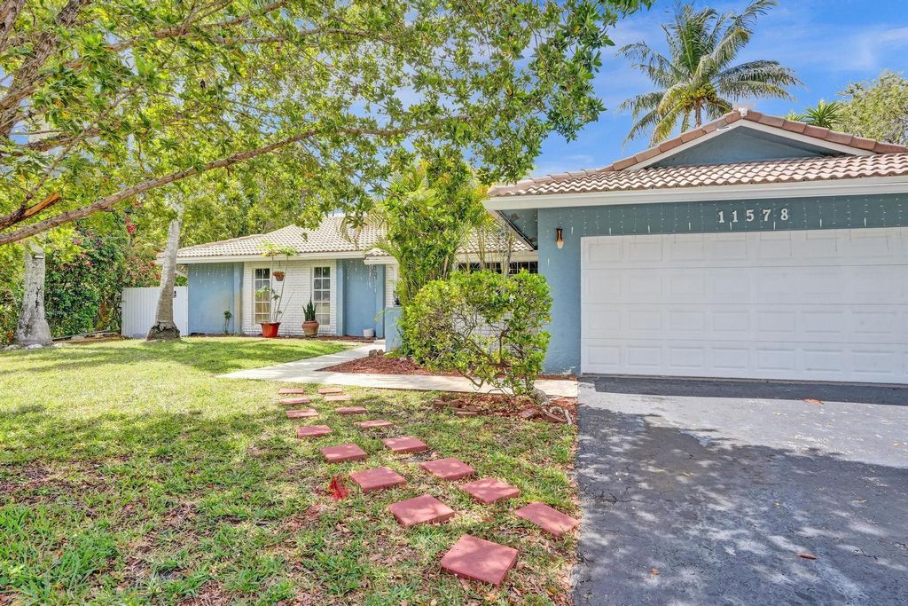 Photo of 11578 NW 39th Place, Coral Springs, FL 33065 (MLS # F10501517)