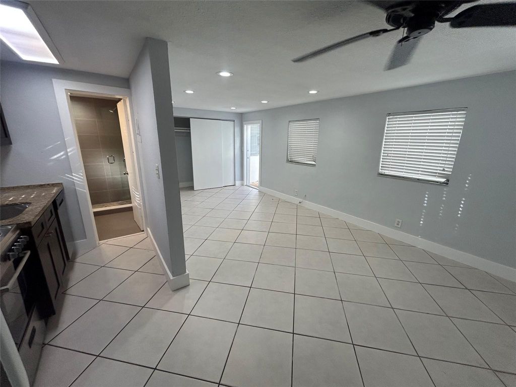 Photo of 408 NE 7th Ave #14, Fort Lauderdale, FL 33301 (MLS # F10540951)