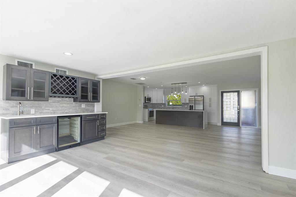 BOCA RATON SQUARE UNIT 8 - Residential