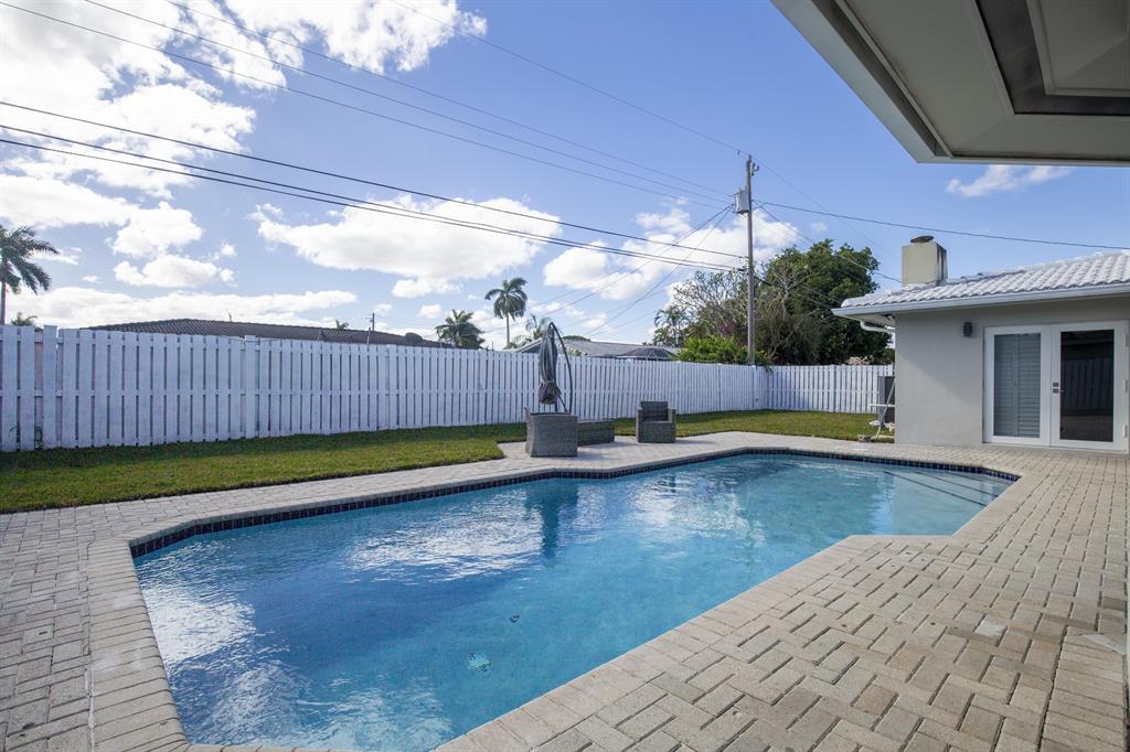 BOCA RATON SQUARE UNIT 8 - Residential