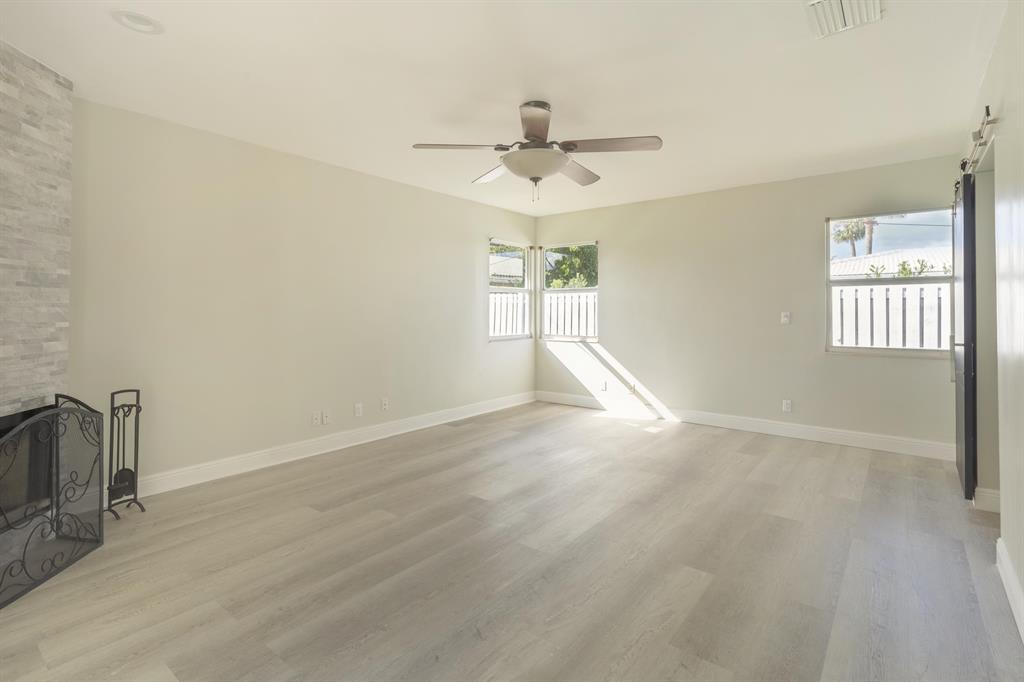 BOCA RATON SQUARE UNIT 8 - Residential