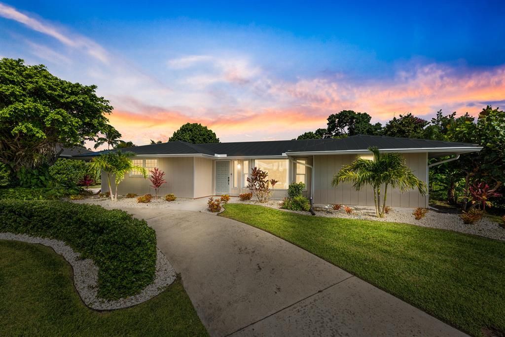 Photo of 8591 SE Soundings Place, Hobe Sound, FL 33455 (MLS # R10745107)