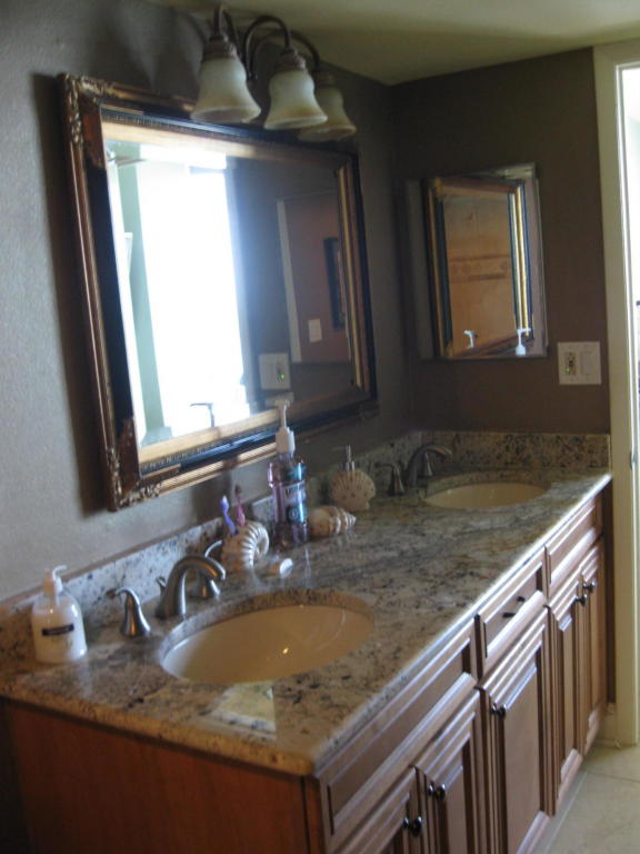 HIBISCUS BY THE SEA CONDOMINIUM - Residential Lease