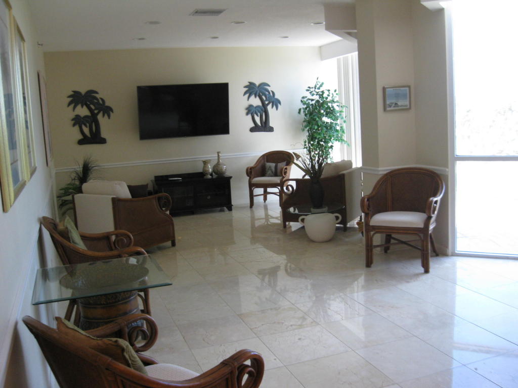 HIBISCUS BY THE SEA CONDOMINIUM - Residential Lease