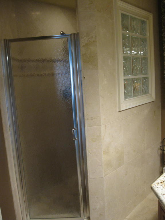 HIBISCUS BY THE SEA CONDOMINIUM - Residential Lease