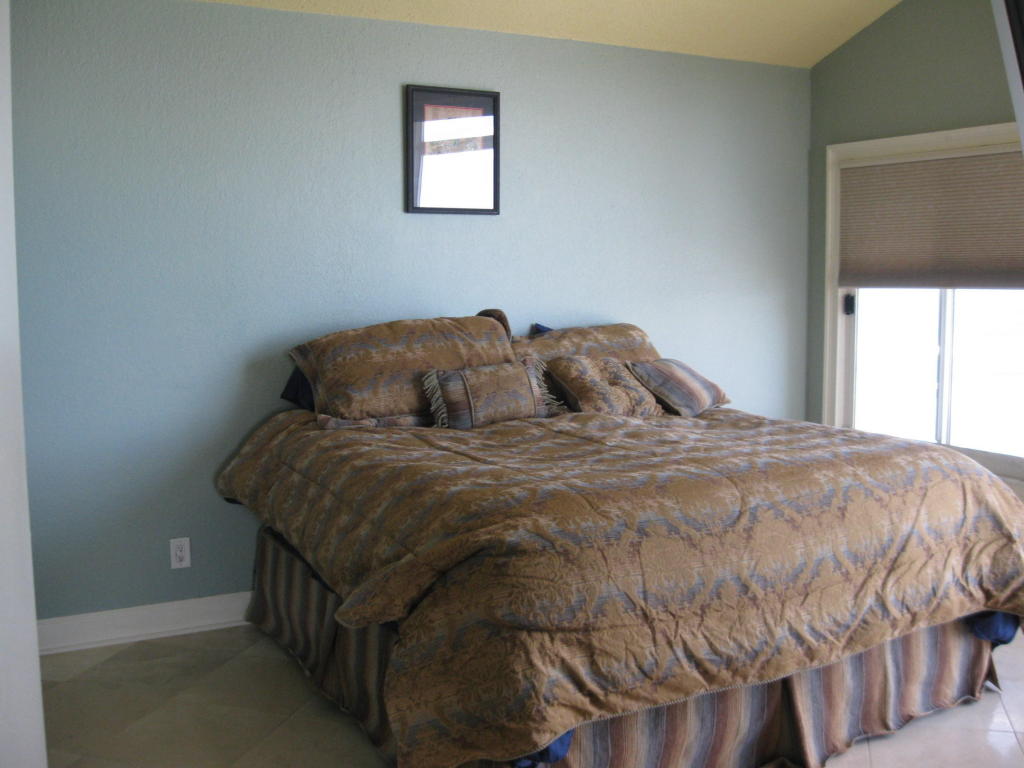 HIBISCUS BY THE SEA CONDOMINIUM - Residential Lease