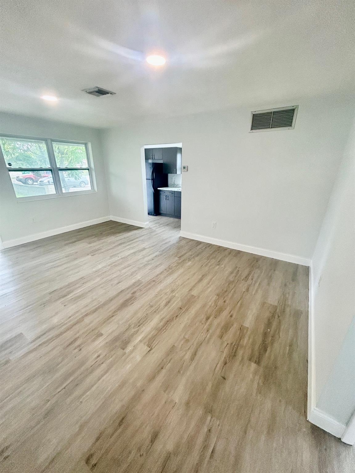 Miramar Sec 16 52-5 B - Residential Lease
