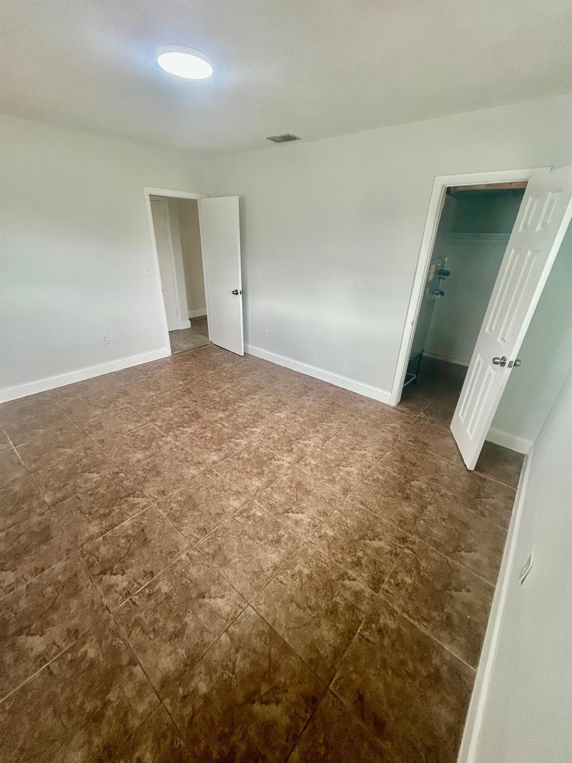 Miramar Sec 16 52-5 B - Residential Lease