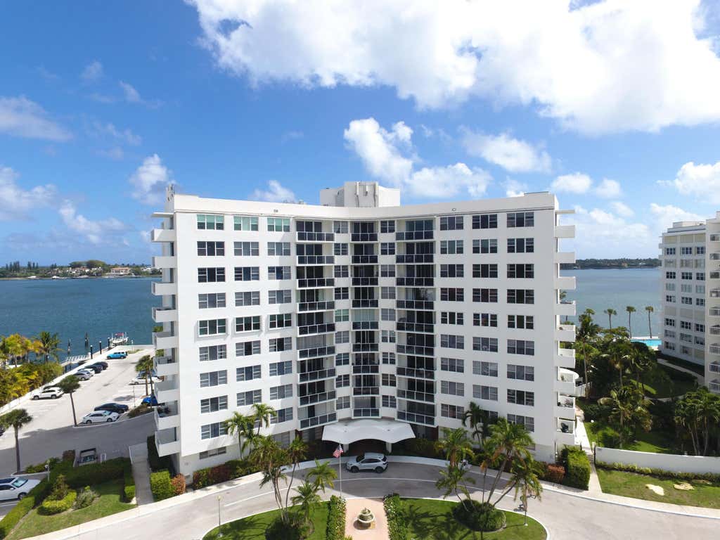 Photo of 2800 N FLAGLER Drive #211, West Palm Beach, FL 33407 (MLS # B26058734)