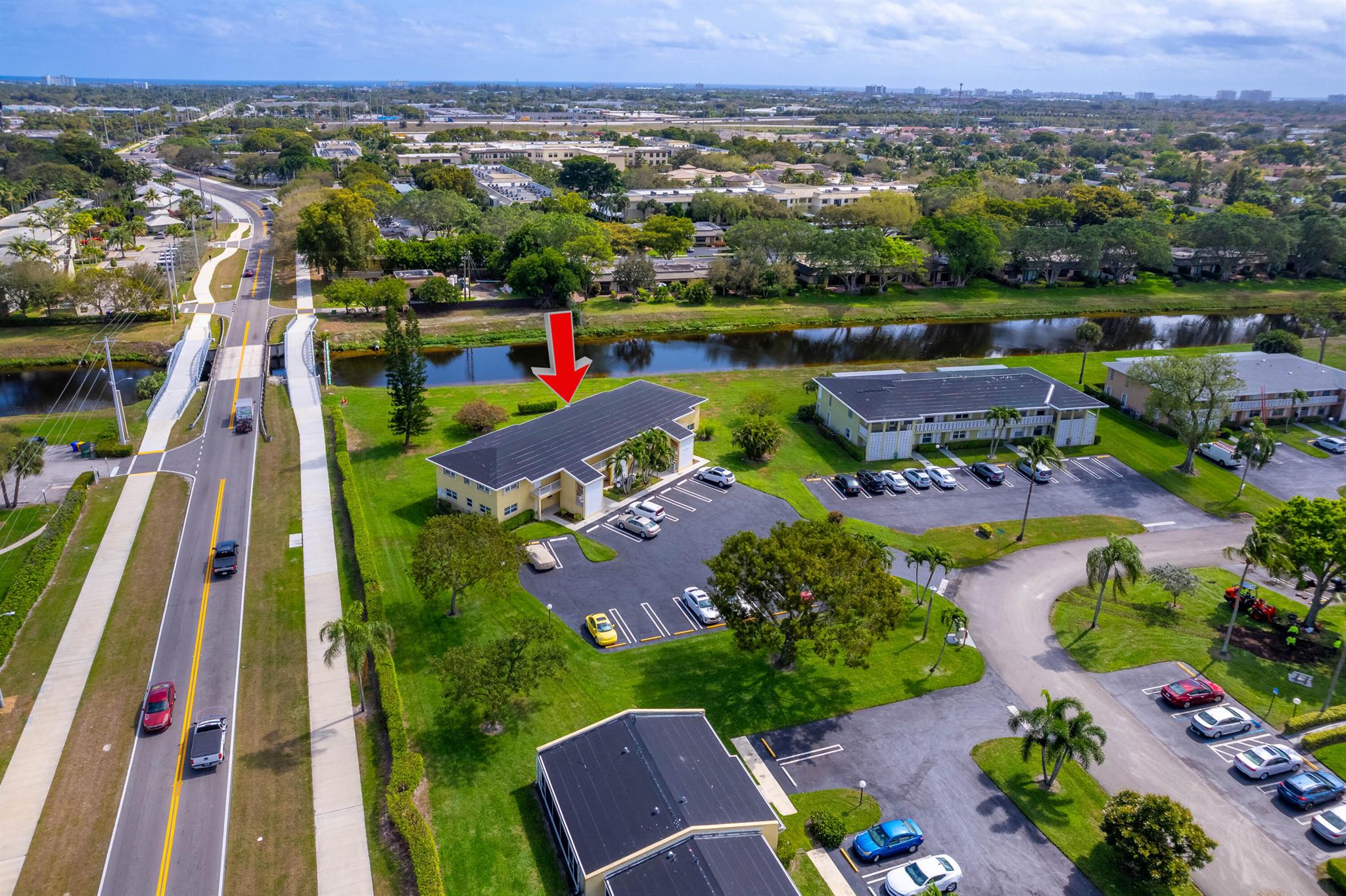 2300 Del Aire Boulevard 204