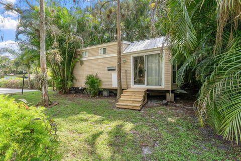 A home in Lake Worth