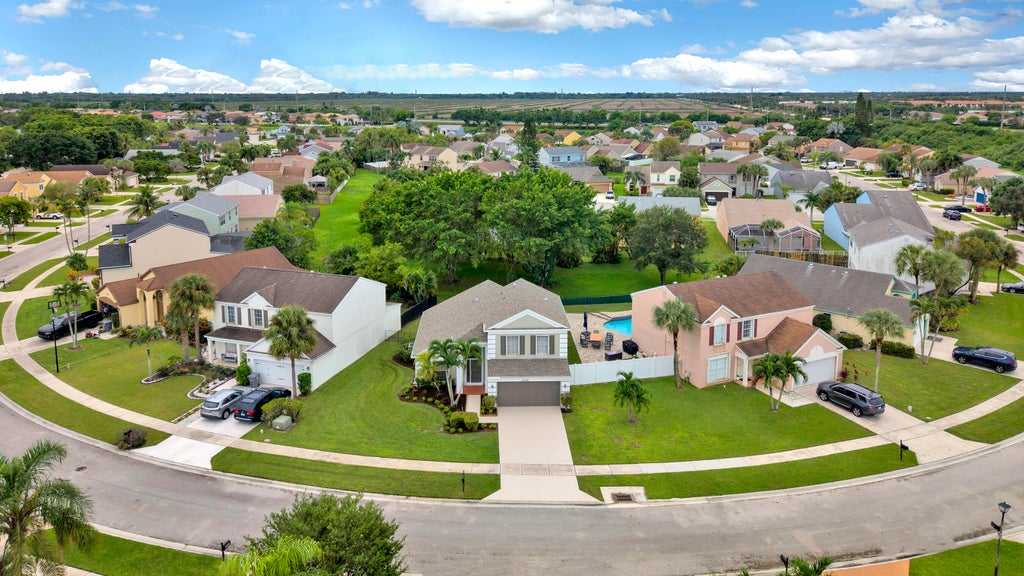 Photo of 22481 MIDDLETOWN Drive, Boca Raton, FL 33428 (MLS # B26080323)