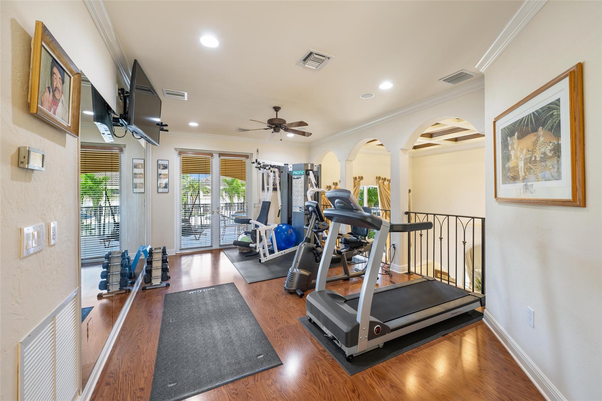 LAS OLAS ISLES - Residential