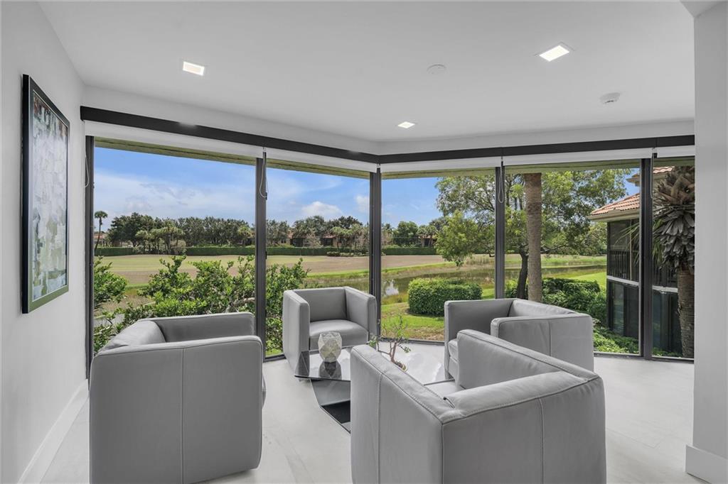 GLENEAGLES CONDO V - Residential