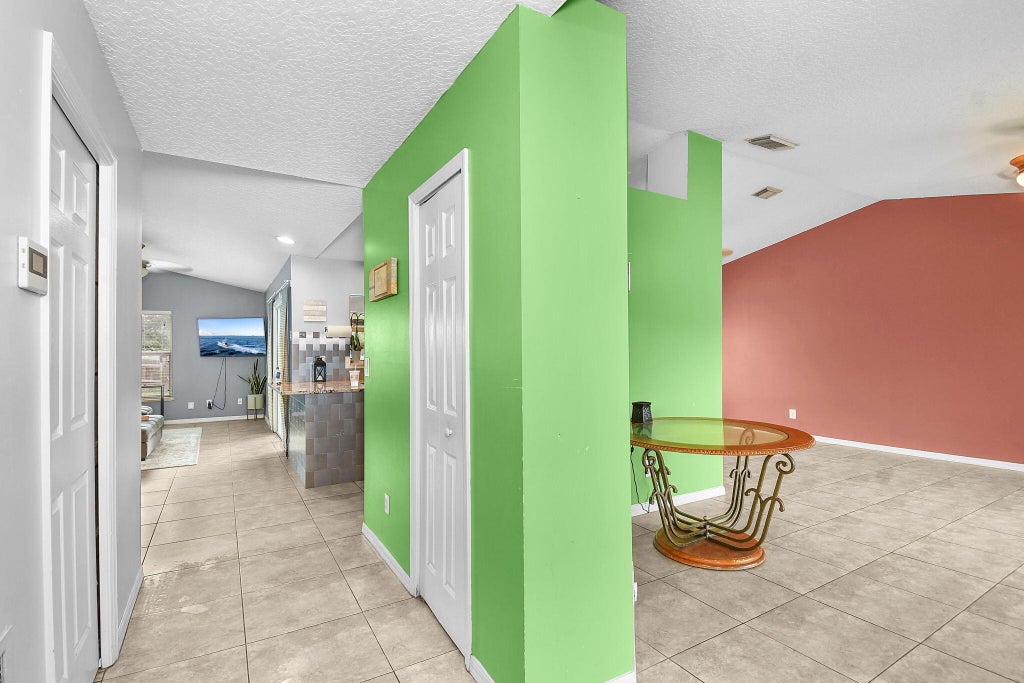 Photo of 6915 NW Hershy Circle, Port Saint Lucie, FL 34983 (MLS # B26045469)