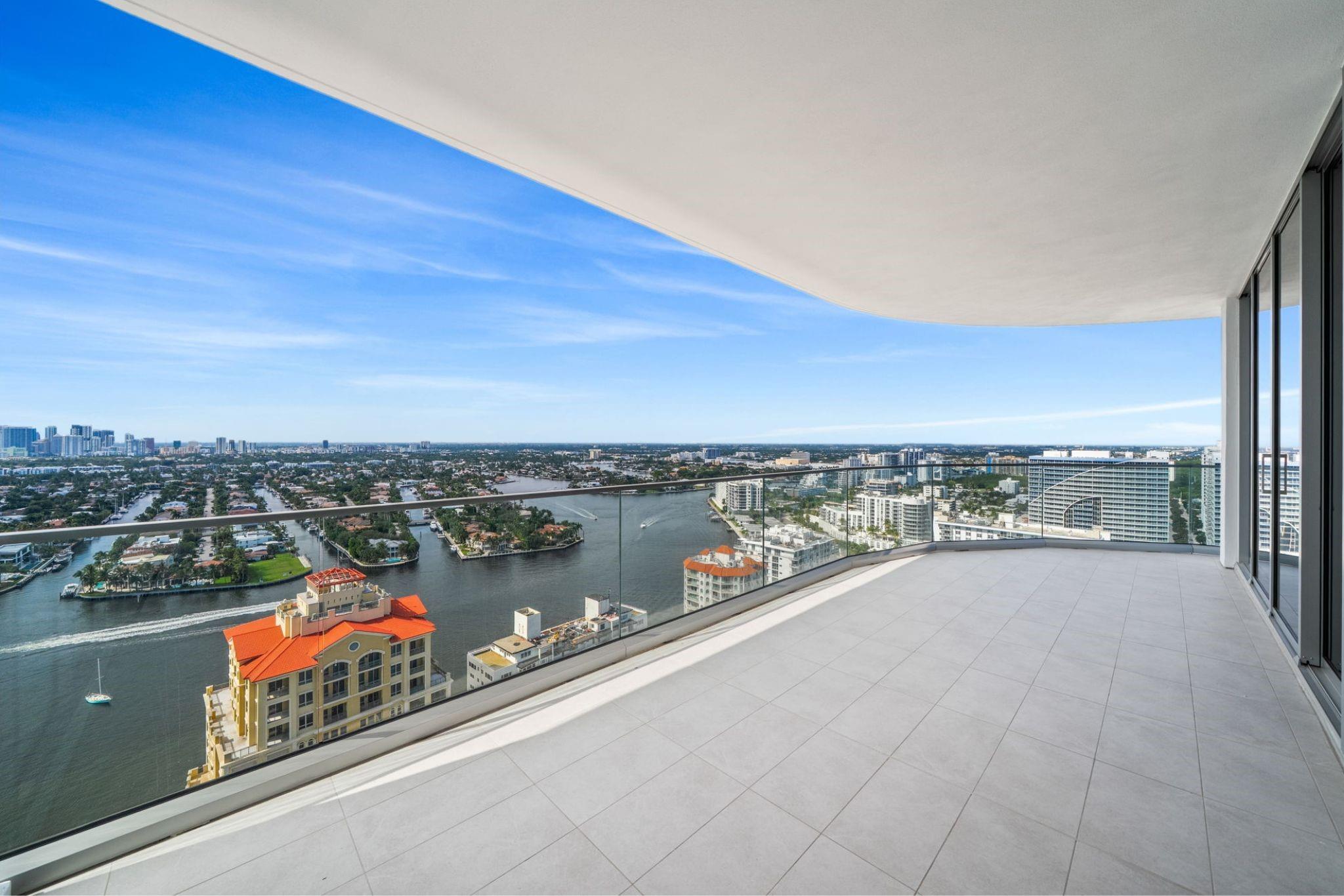 Selene Oceanfront - Residential