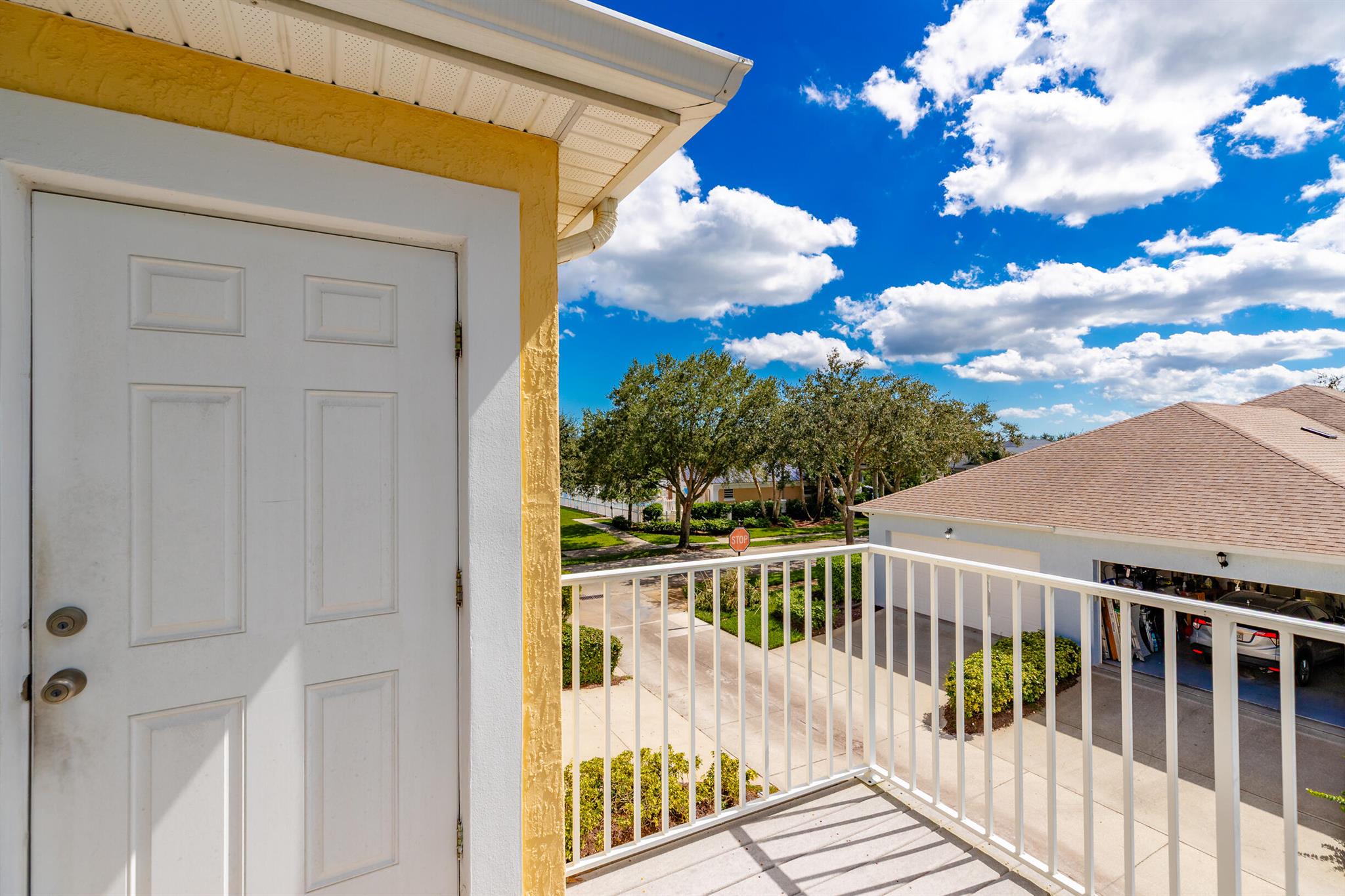Pointe West Central villa - Residential