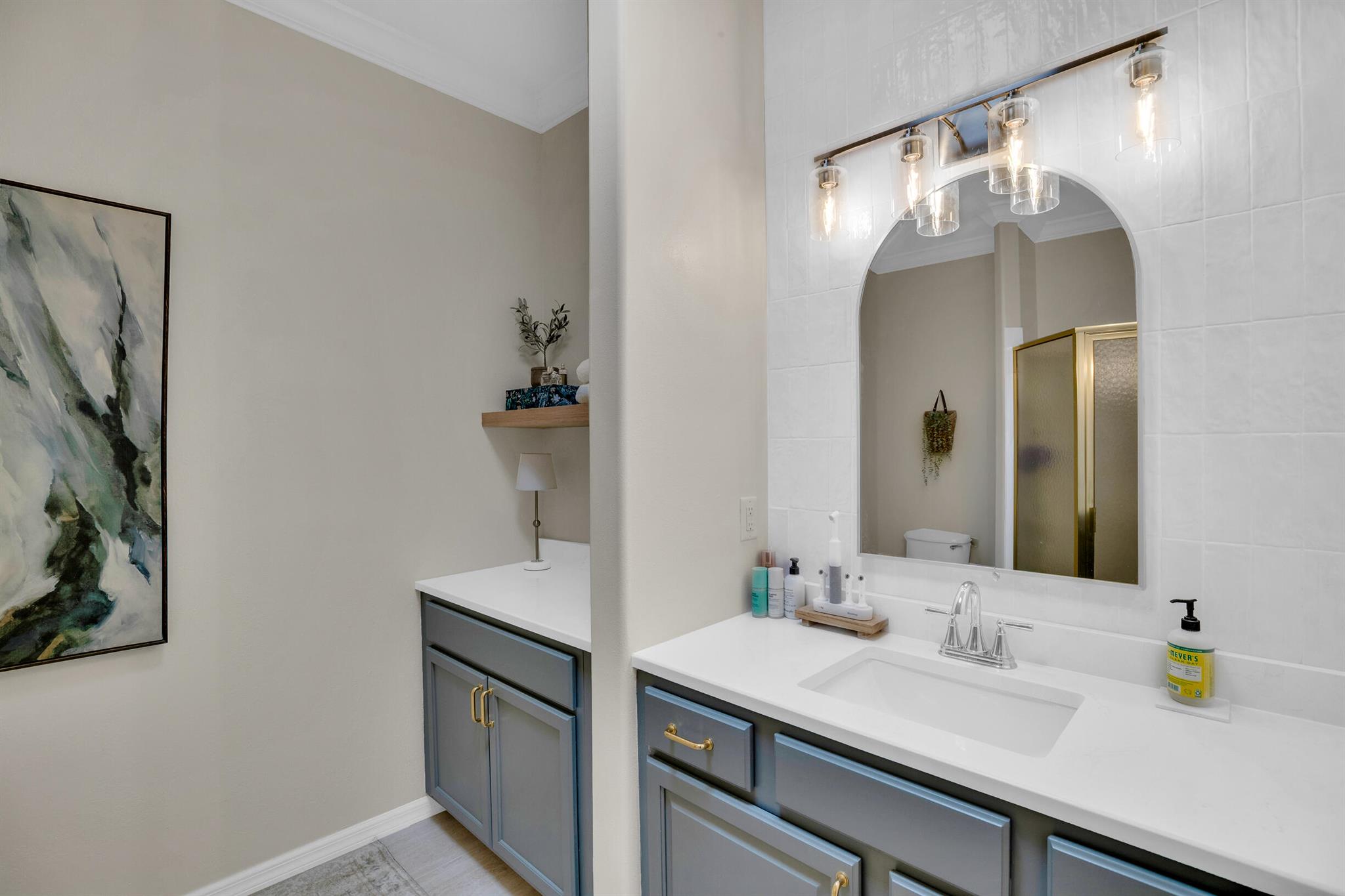 Pointe West Central villa - Residential