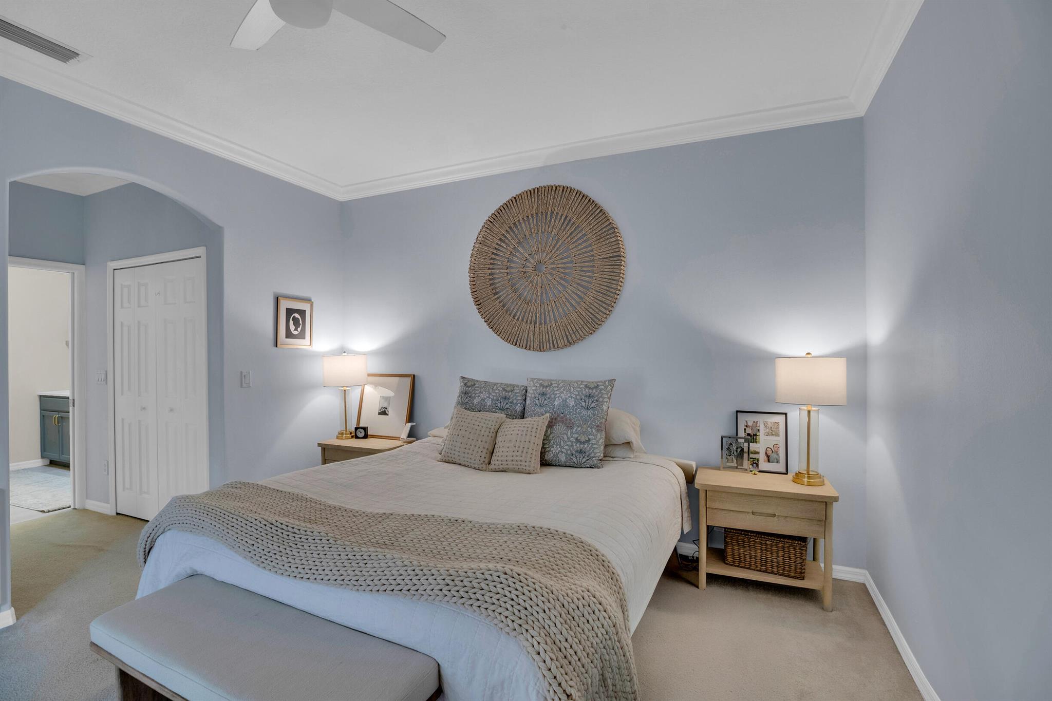Pointe West Central villa - Residential