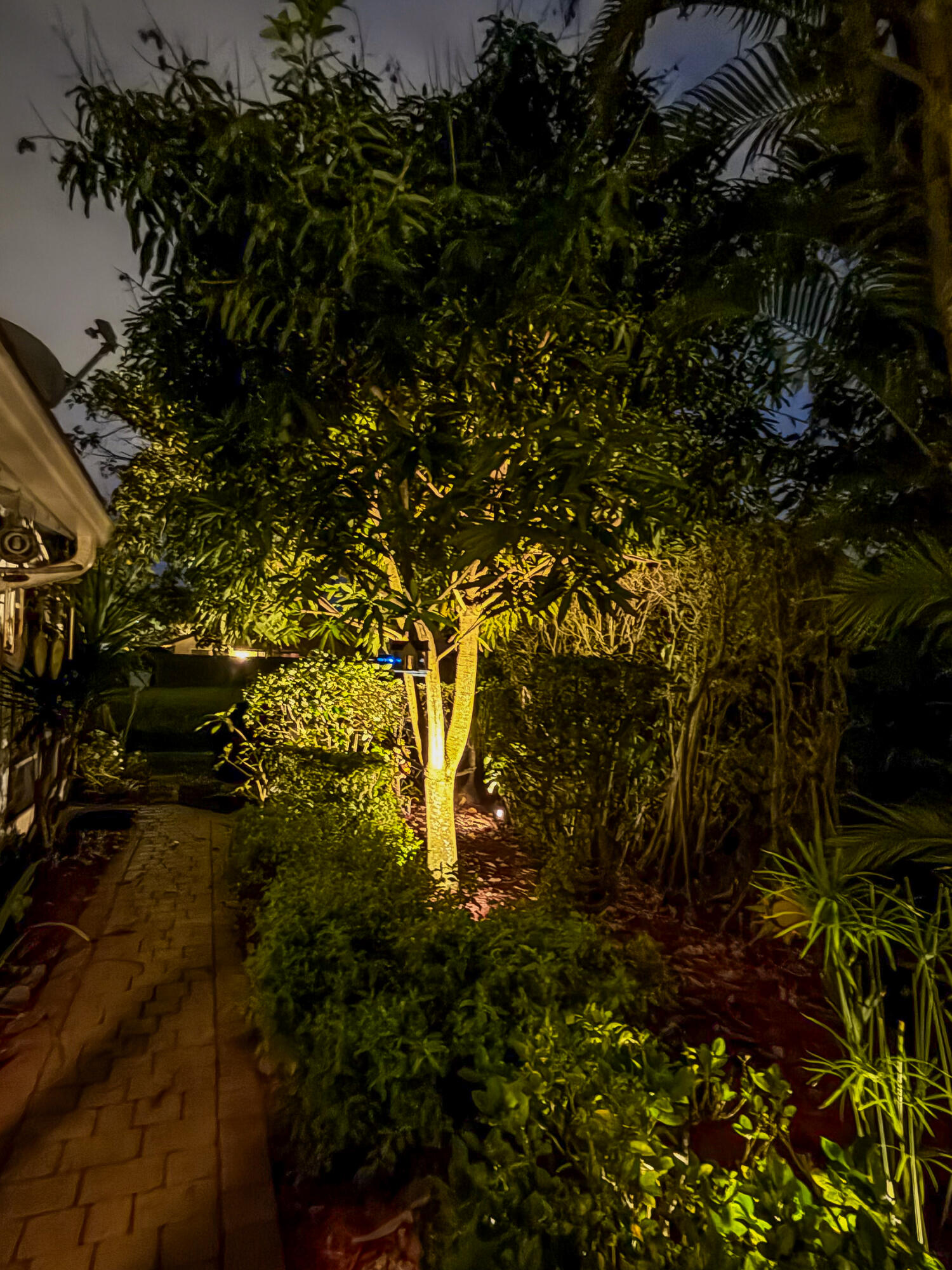 VILLAS OF MONTEREY AT INDIAN SPRING - Residential