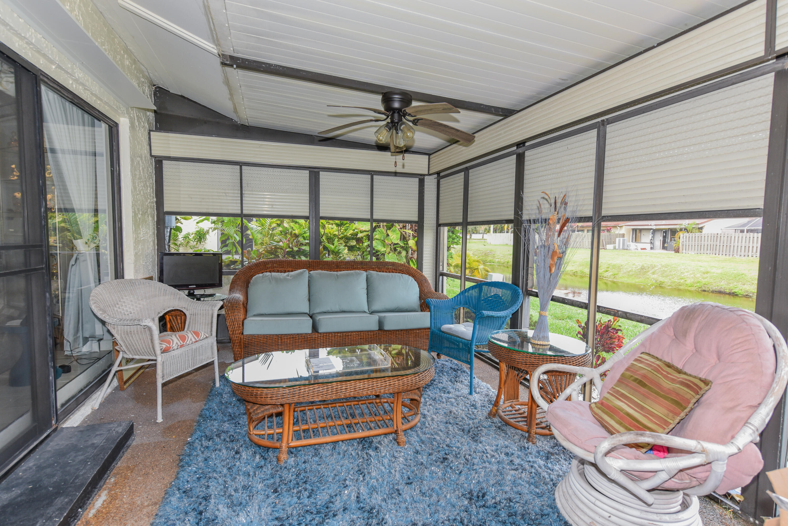 VILLAS OF MONTEREY AT INDIAN SPRING - Residential