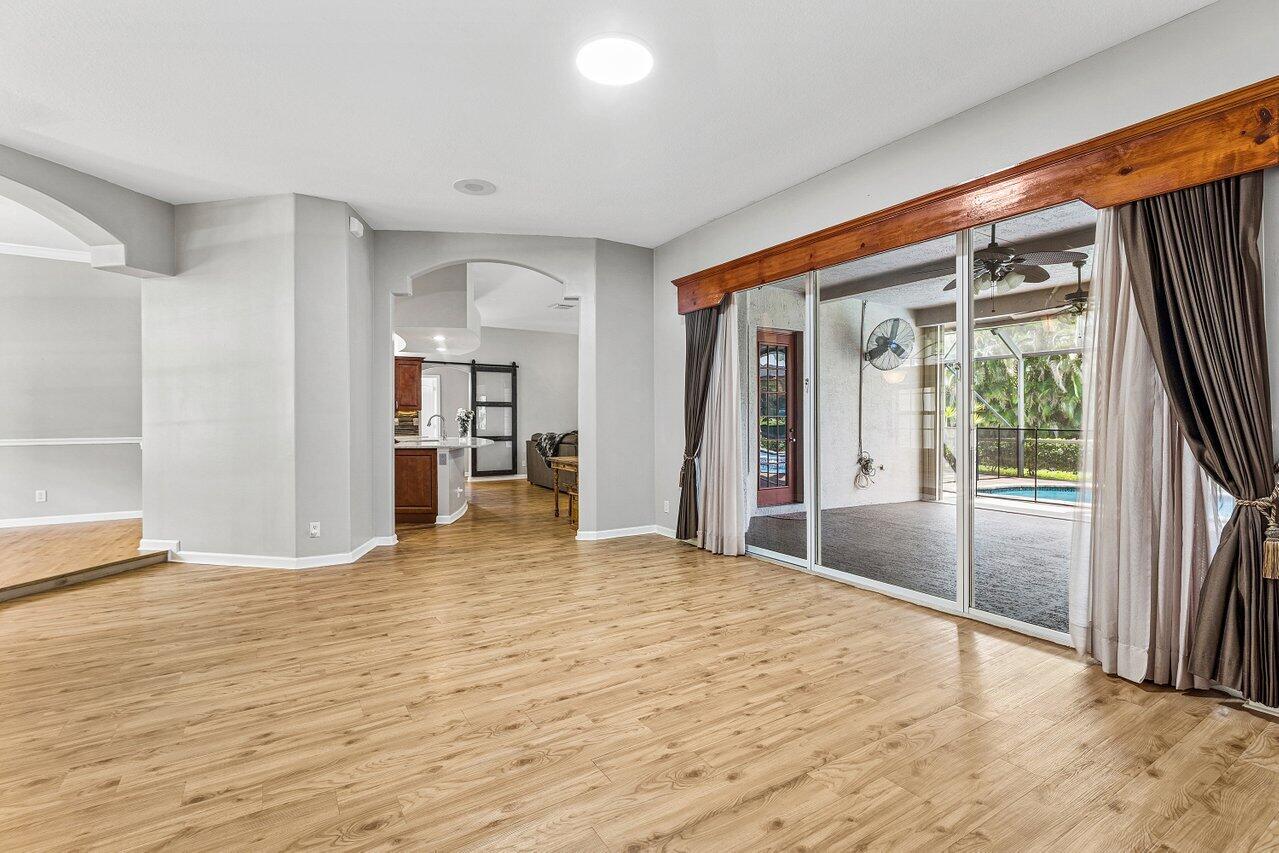 The Acreage - Residential