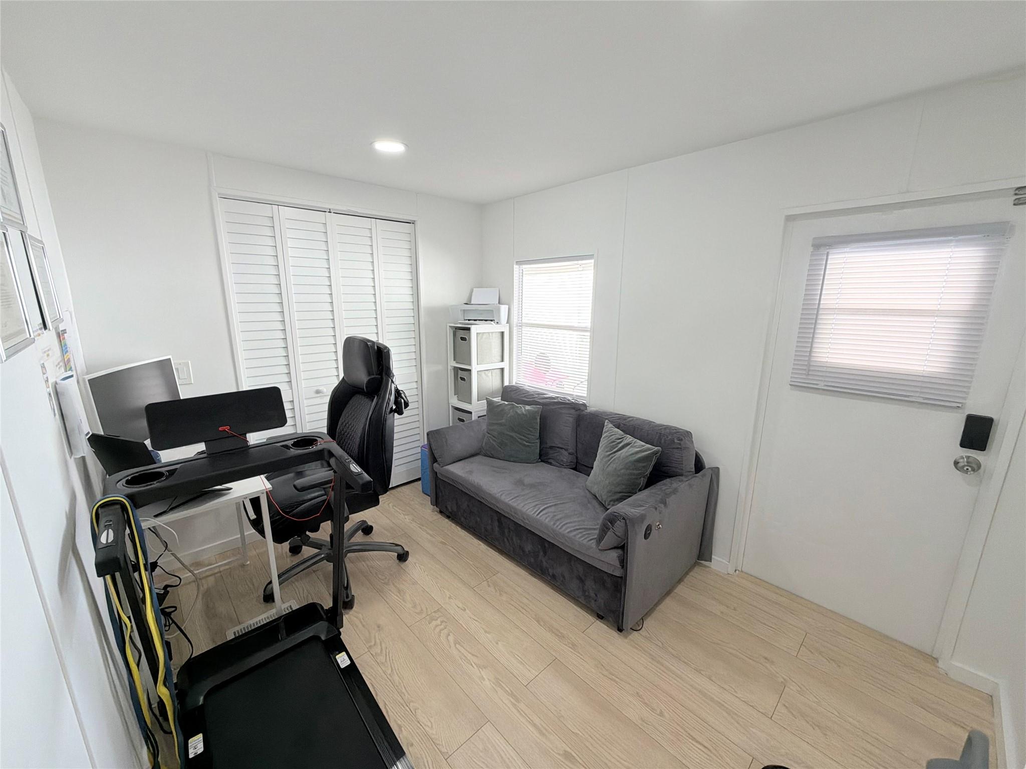 Ravenswood North 108-45 B - Residential Lease