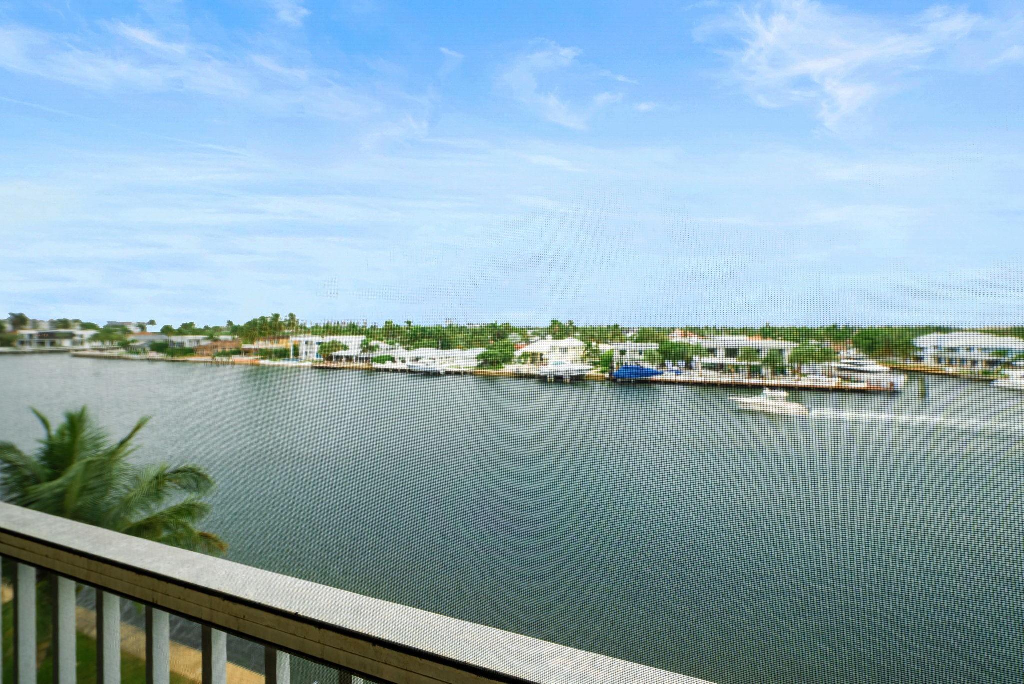 Riverside Towers - Residential