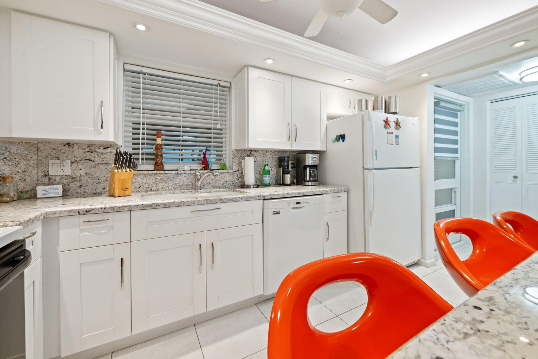 303 N Riverside Dr 503