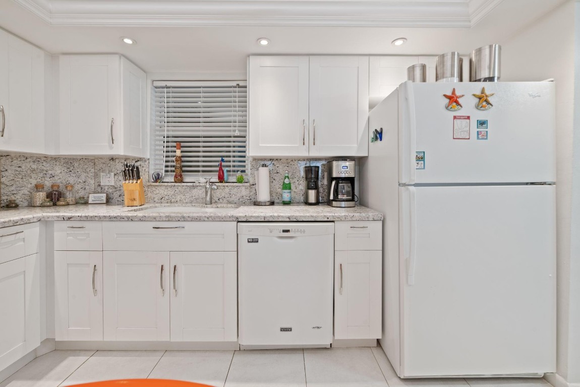 303 N Riverside Drive 503