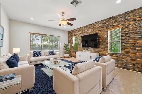 553 Gazetta Way West Palm Beach FL 33413