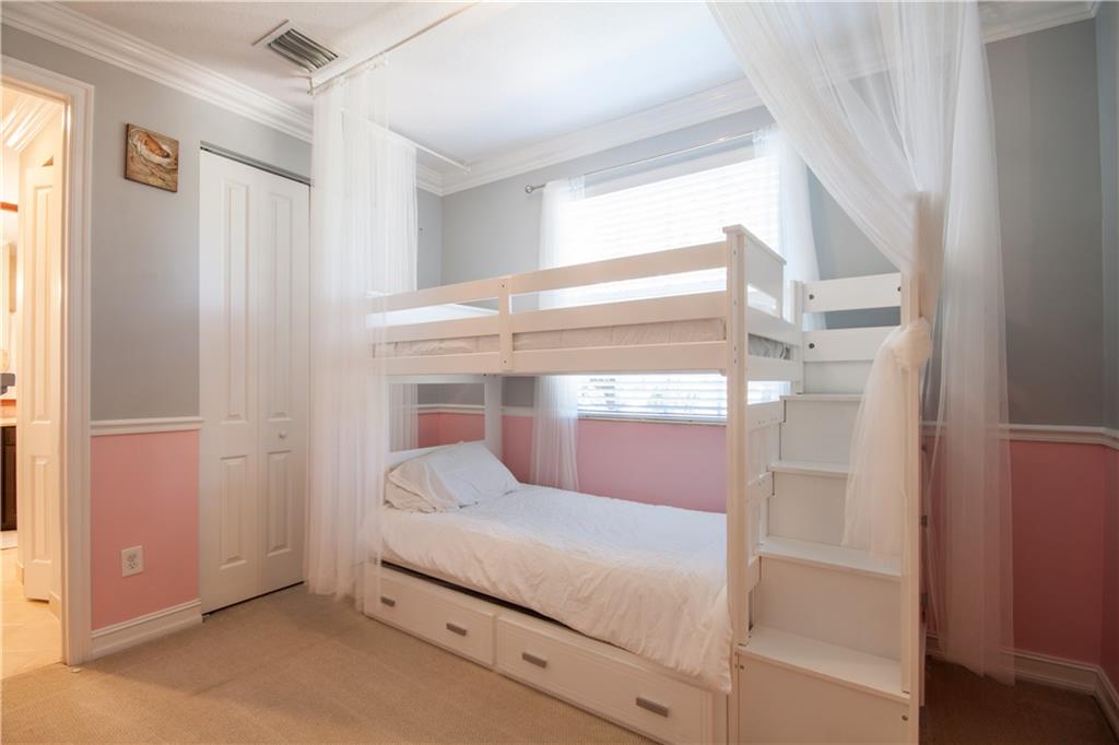Georgian Oaks 175-177 B - Residential