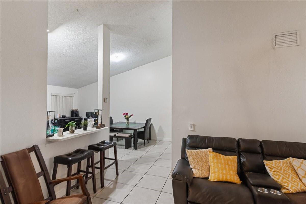 CINNAMON PLACE 1 - Residential