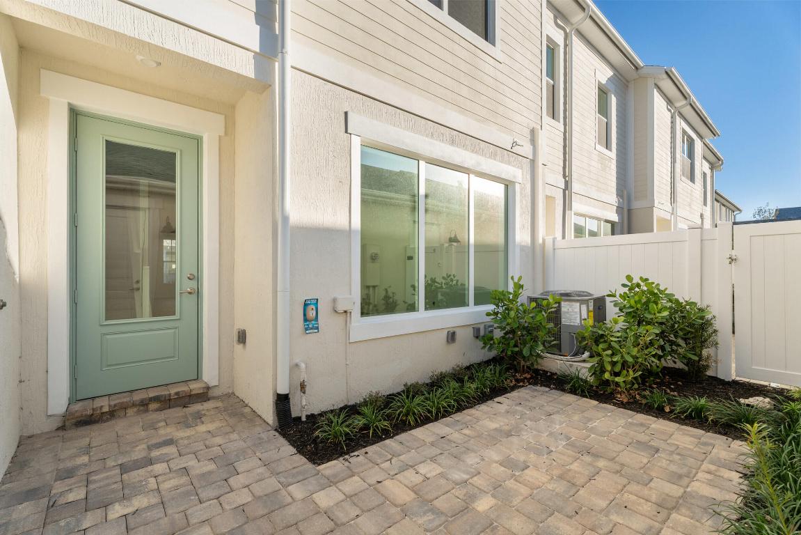 NEWFIELD CROSSROADS PHASE 1A-3 - Residential Lease