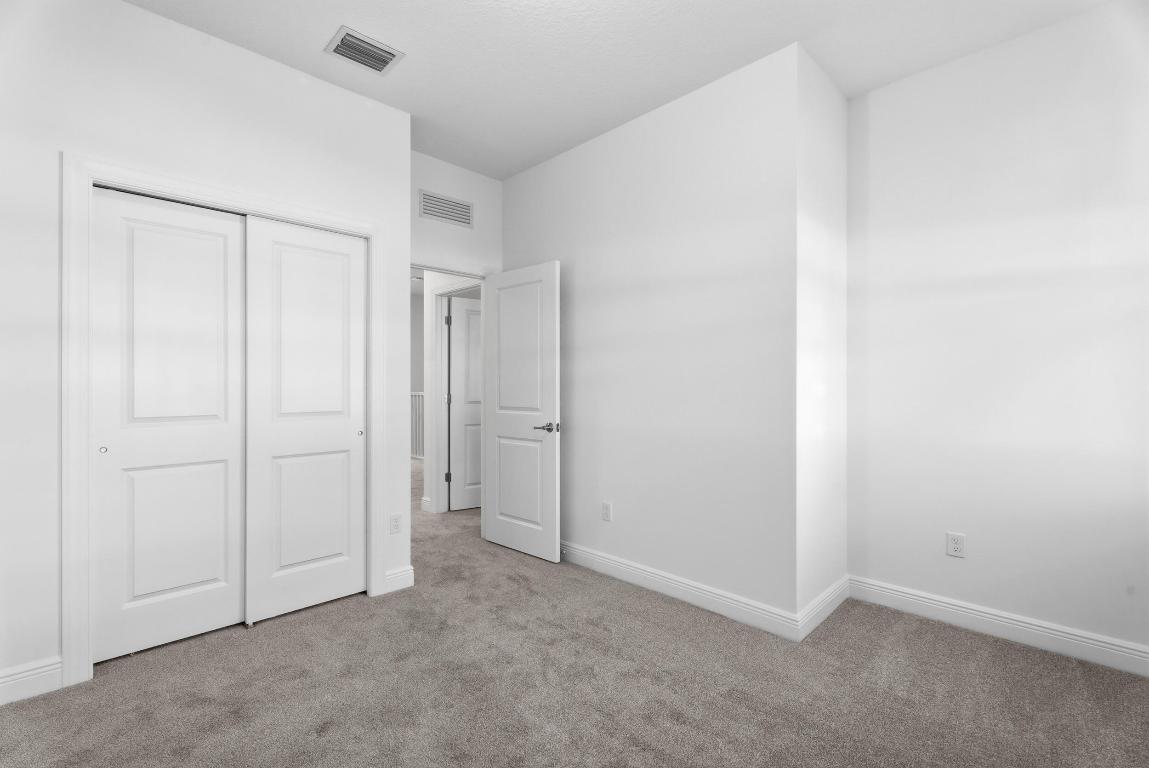 NEWFIELD CROSSROADS PHASE 1A-3 - Residential Lease