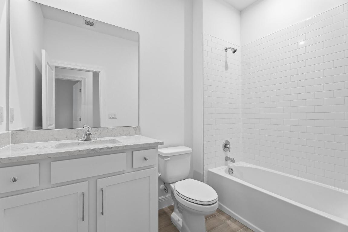 NEWFIELD CROSSROADS PHASE 1A-3 - Residential Lease