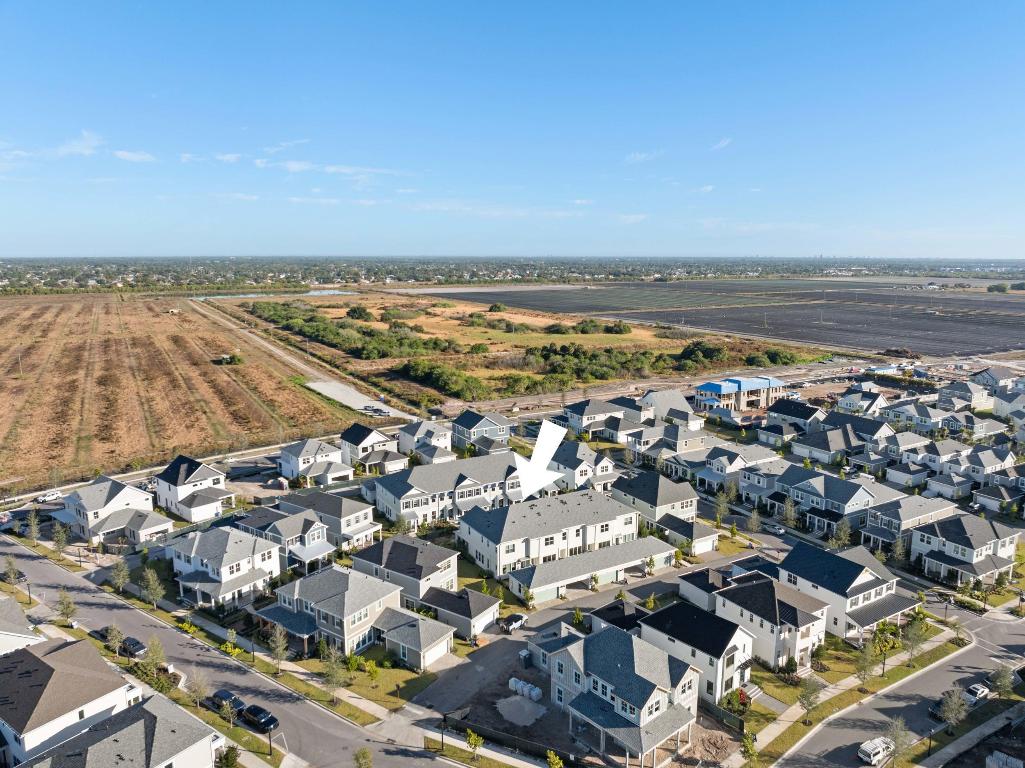 NEWFIELD CROSSROADS PHASE 1A-3 - Residential Lease