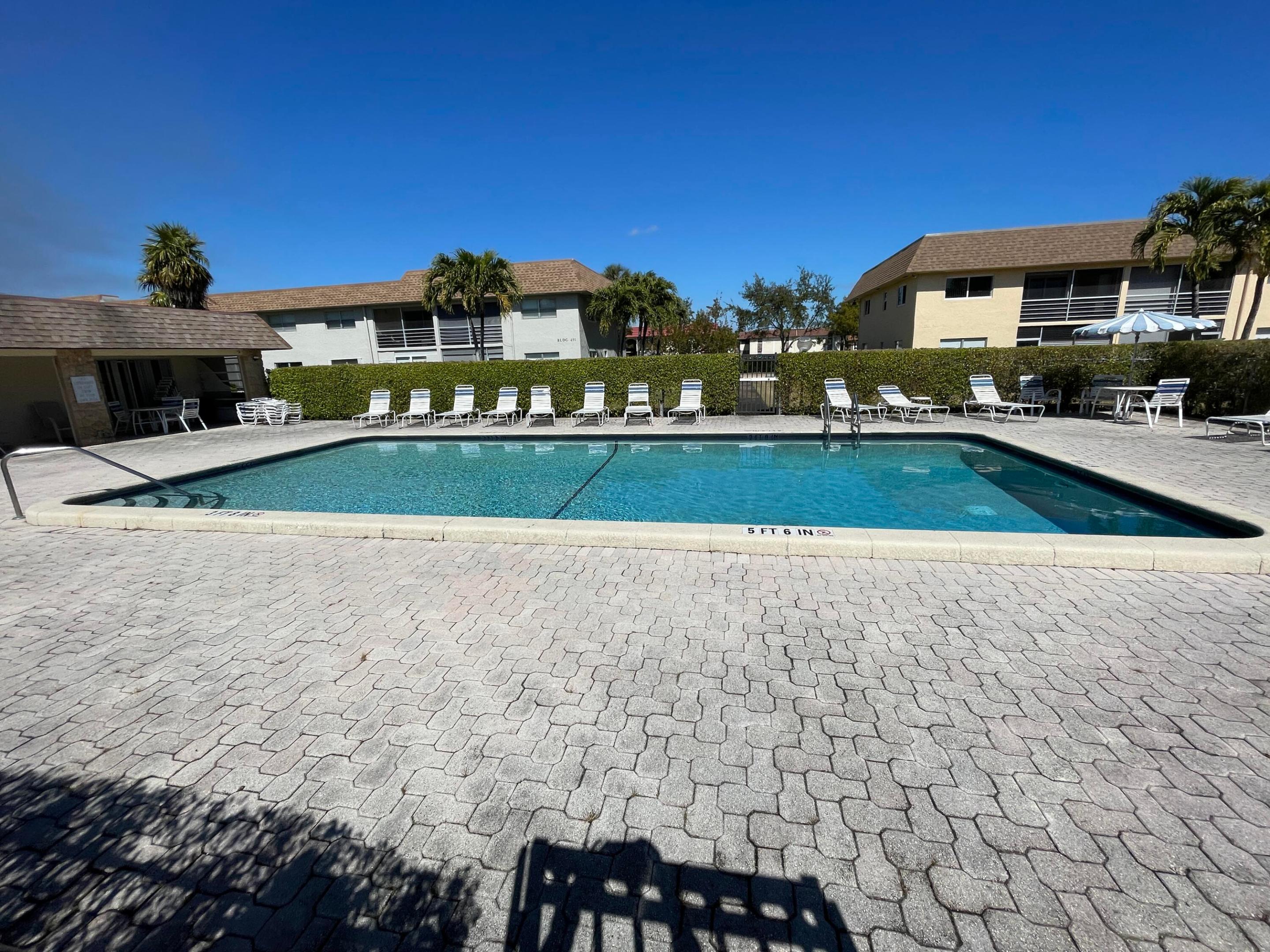 SANDALFOOT BLVD APTS CONDO - Residential