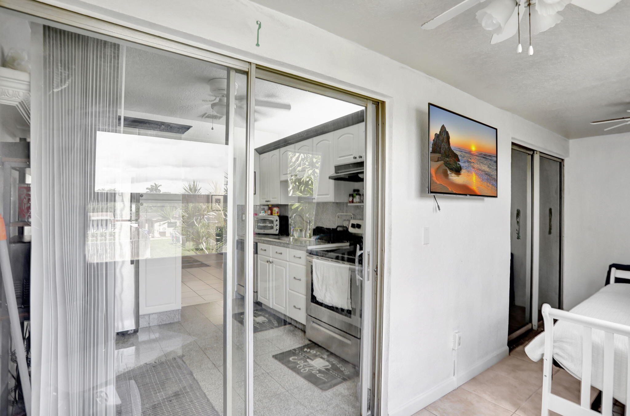 ORIOLE GARDENS - Residential