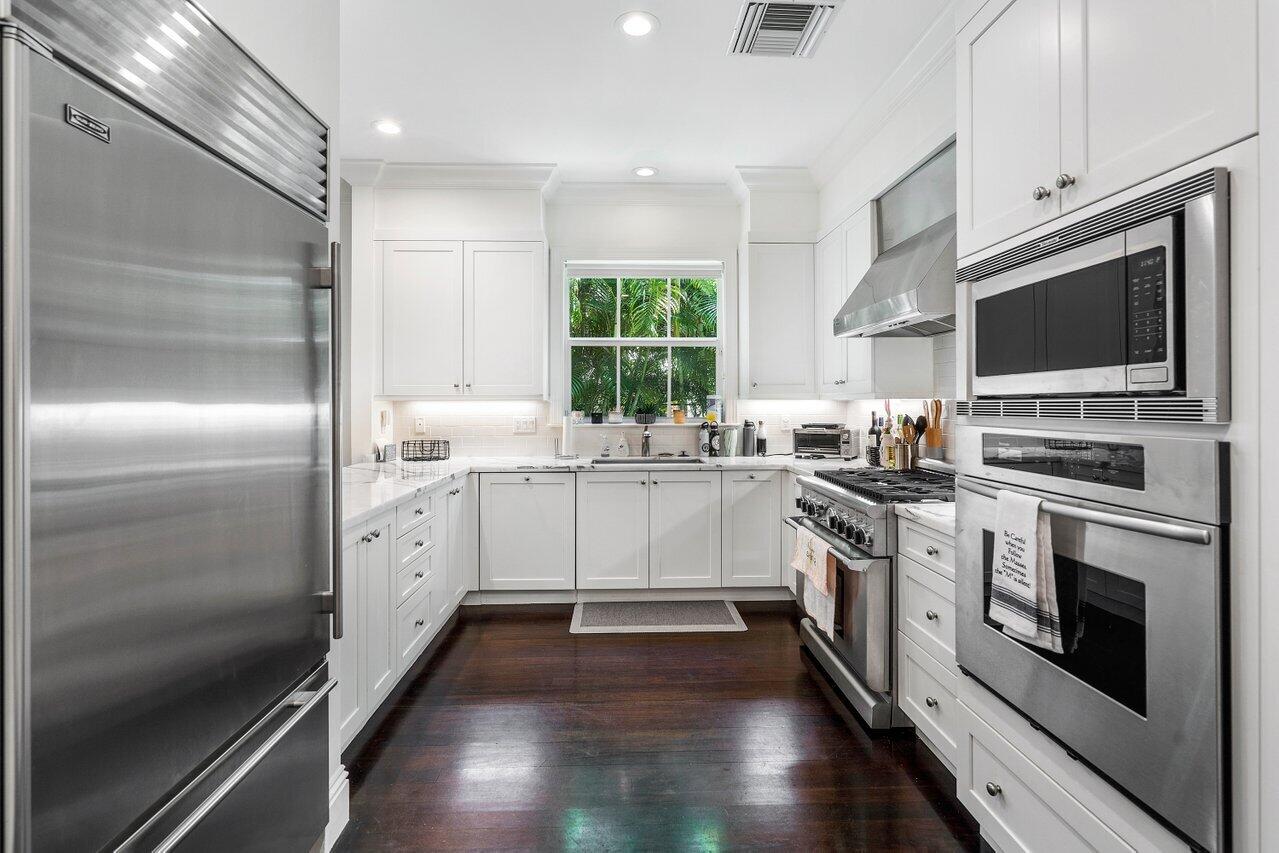 Gleason Street Villas - Residential