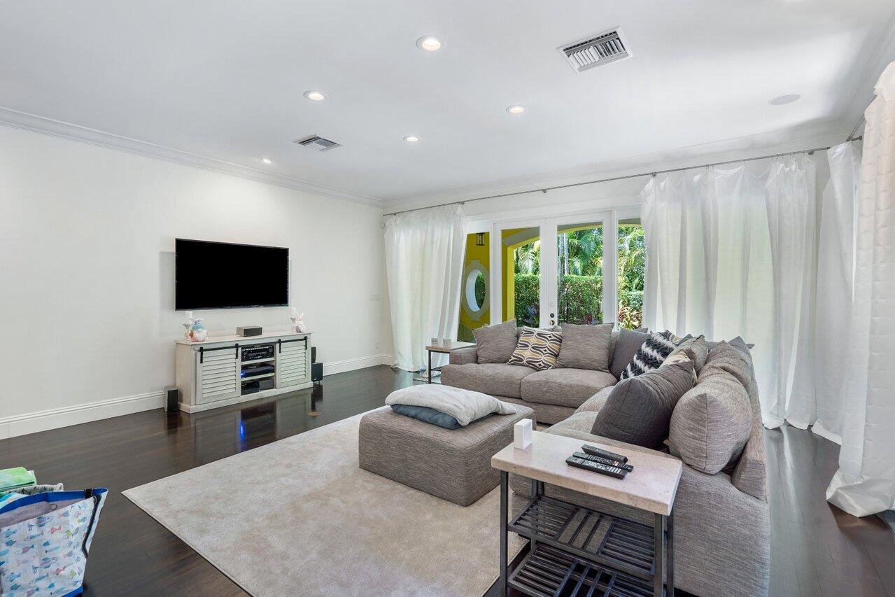 Gleason Street Villas - Residential