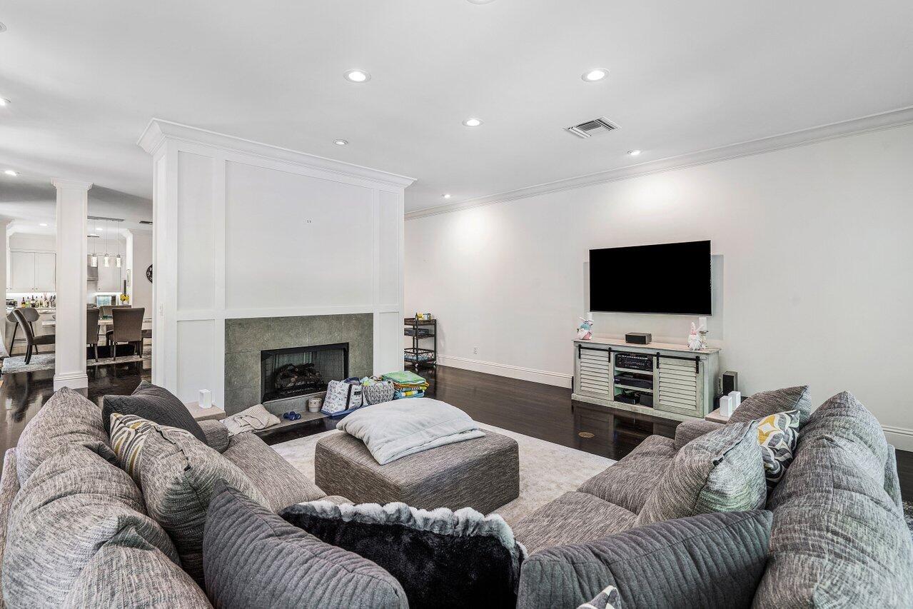 Gleason Street Villas - Residential